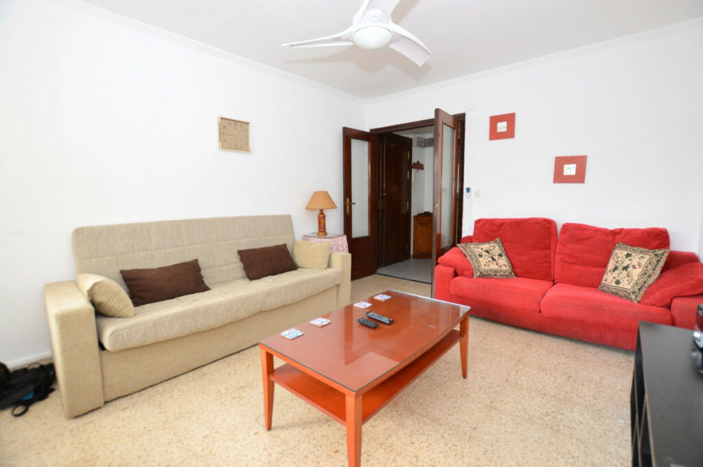 Middle Floor Apartment Torremolinos Centro Málaga - image 5