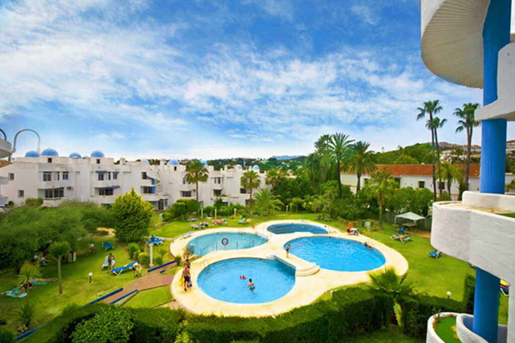 Middle Floor Apartment Calahonda Málaga