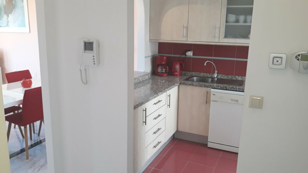 Middle Floor Apartment Riviera del Sol Málaga - image 11