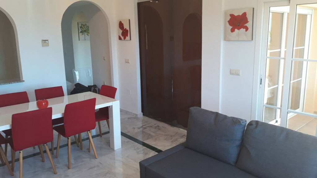 Middle Floor Apartment Riviera del Sol Málaga - image 12