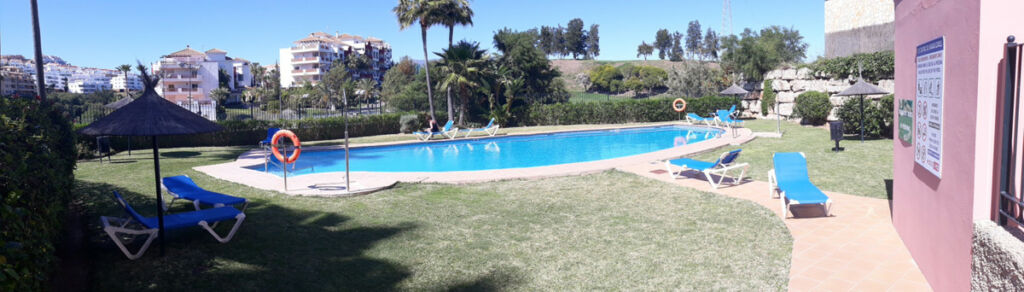 Middle Floor Apartment Riviera del Sol Málaga - image 4
