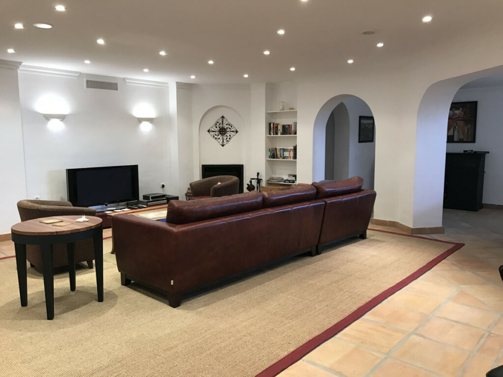 Detached Villa Benahavís Málaga - image 6