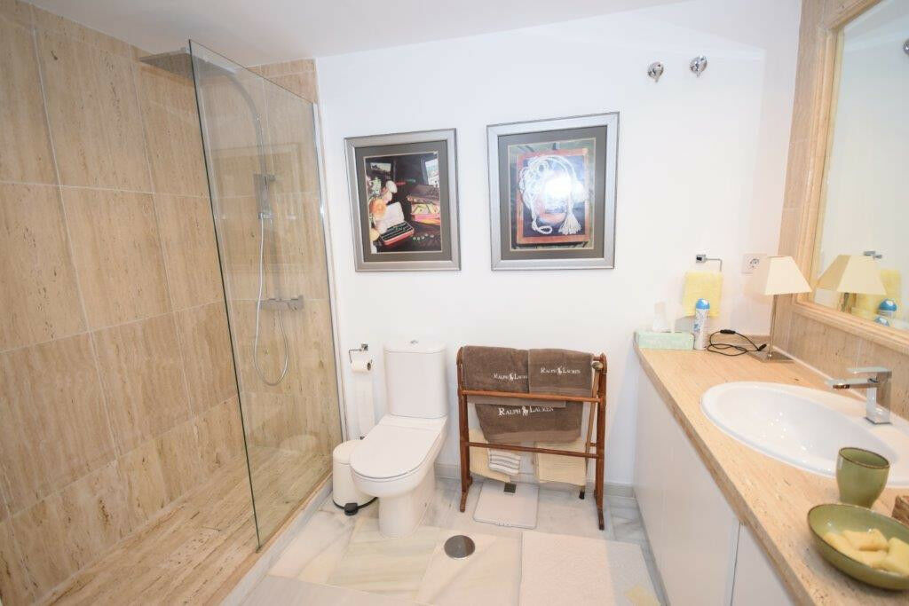Townhouse Marbella Málaga - image 17