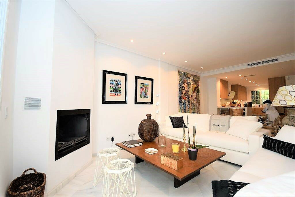 Townhouse Marbella Málaga - image 3