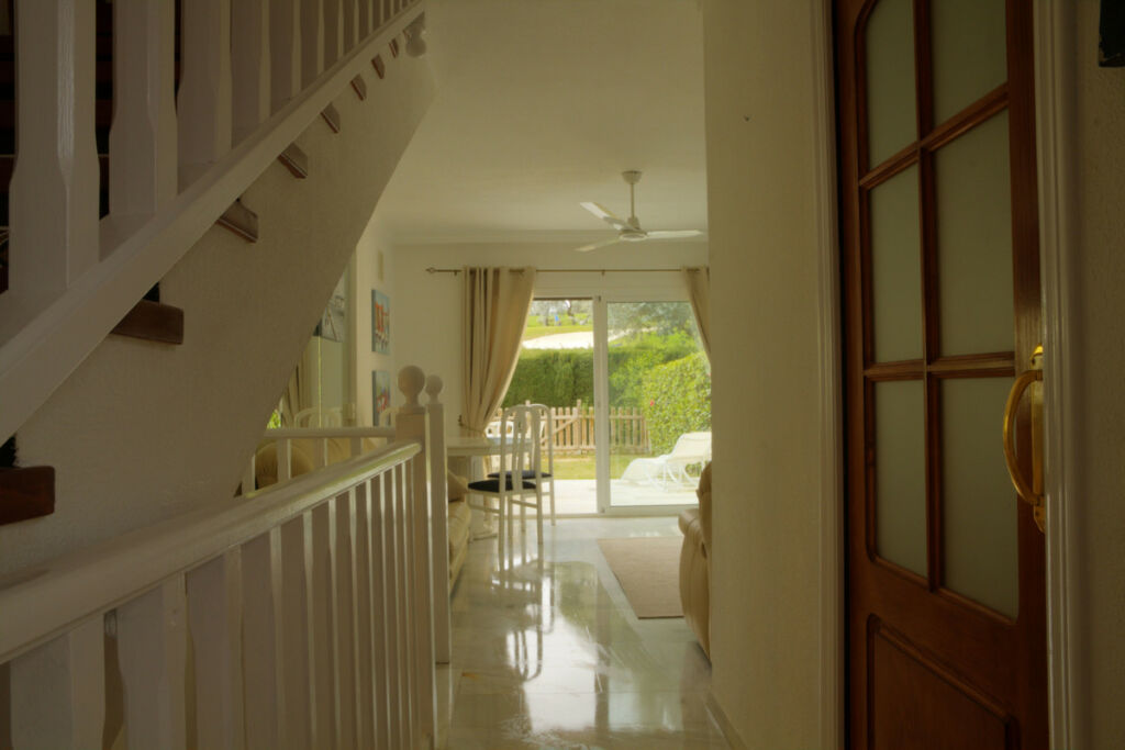 Townhouse Aloha Málaga - image 5