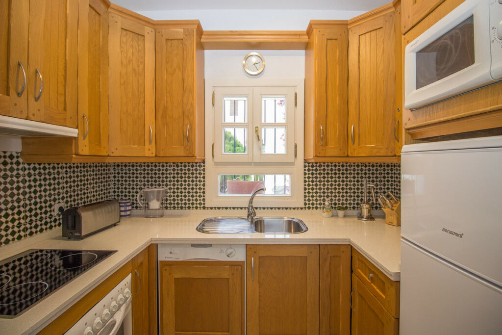 Townhouse La Heredia Málaga - image 6