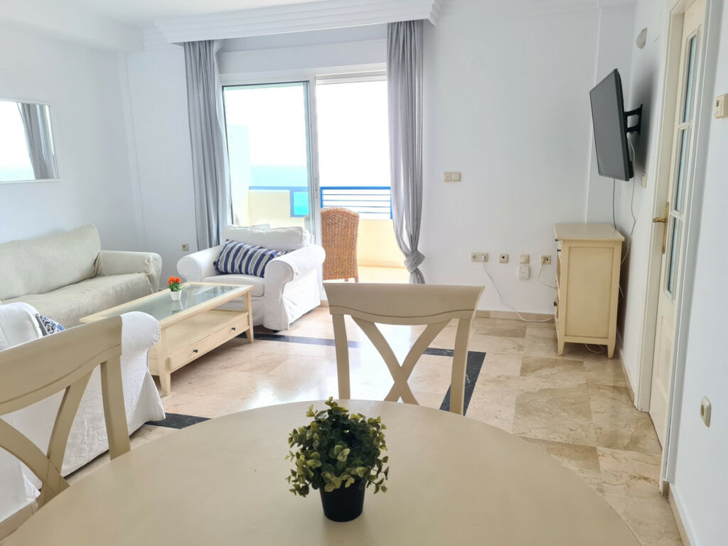 Middle Floor Apartment Marbella Málaga - image 14