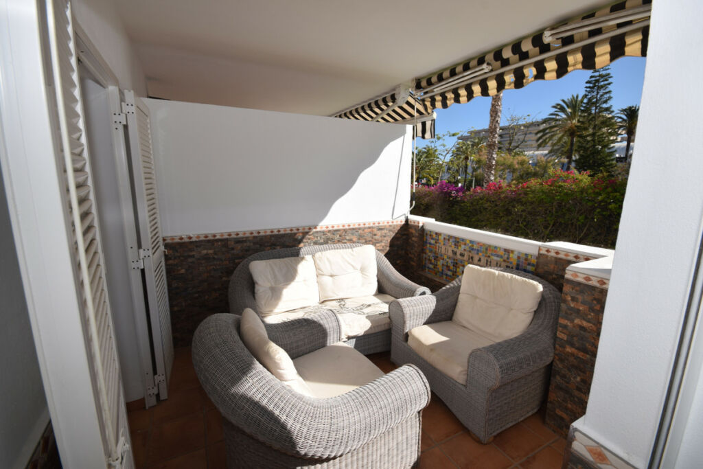 Ground Floor Apartment Puerto Banús Málaga - image 3