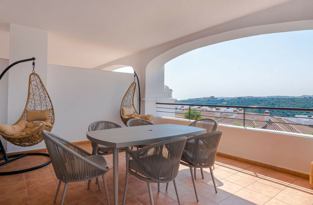 Middle Floor Apartment Casares Playa Málaga - image 20
