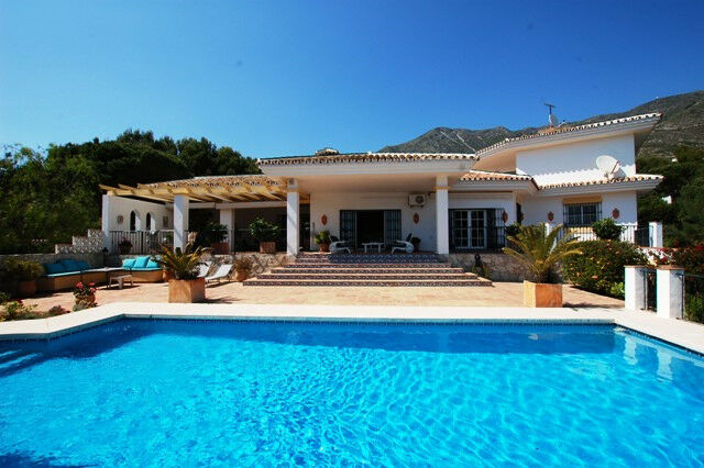Detached Villa Valtocado Málaga