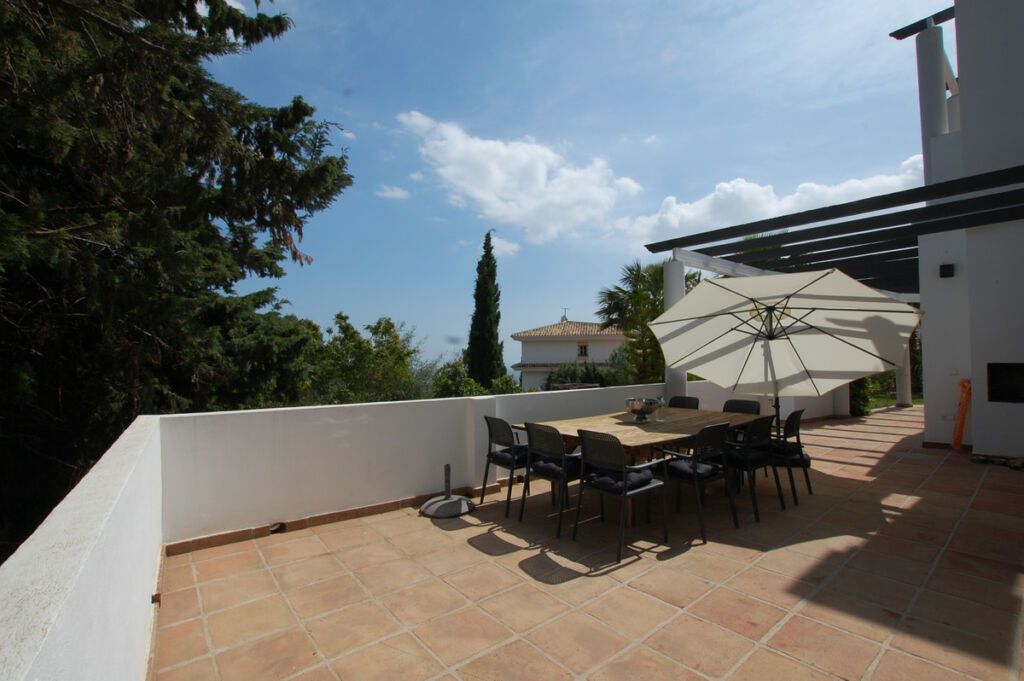 Detached Villa Valtocado Málaga - image 10