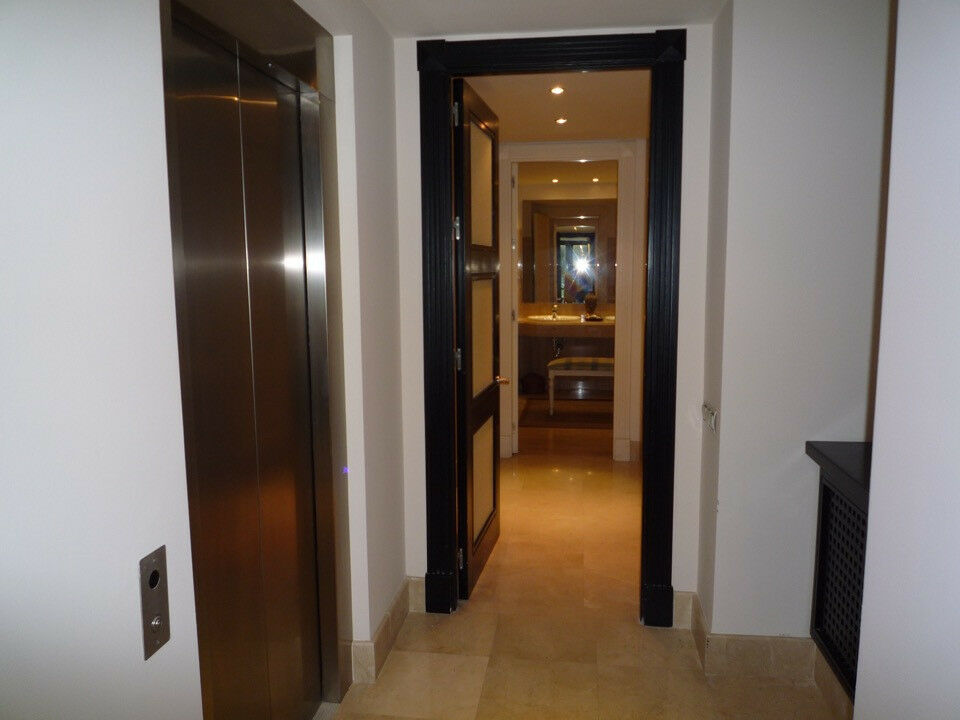 Ground Floor Apartment Los Monteros Málaga - image 12