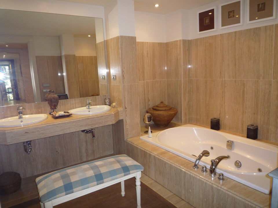 Ground Floor Apartment Los Monteros Málaga - image 14