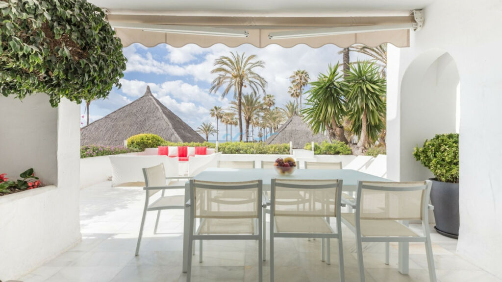 Ground Floor Apartment New Golden Mile Málaga - image 2