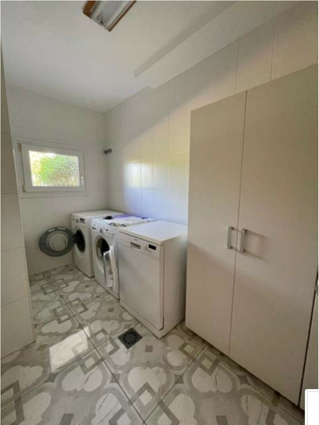 Detached Villa Marbella Málaga - image 35