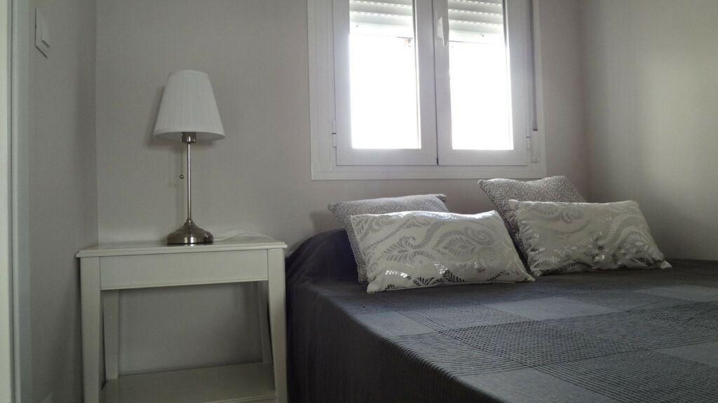 Middle Floor Apartment Marbella Málaga - image 4