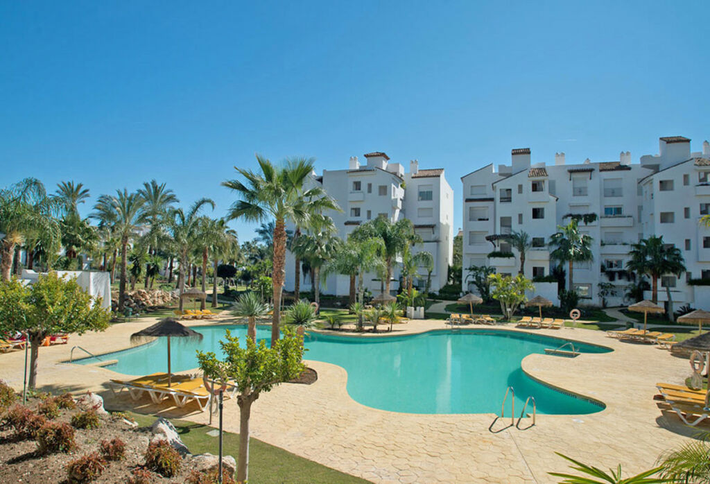 Ground Floor Apartment Marbella Málaga - image 5