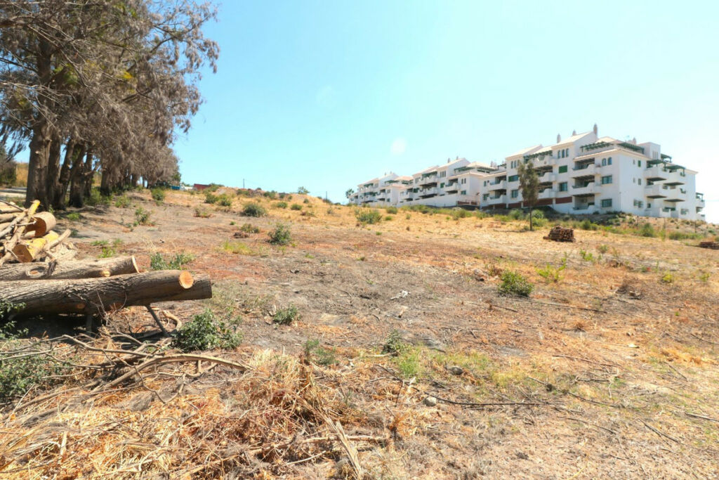 Land Manilva Málaga - image 5