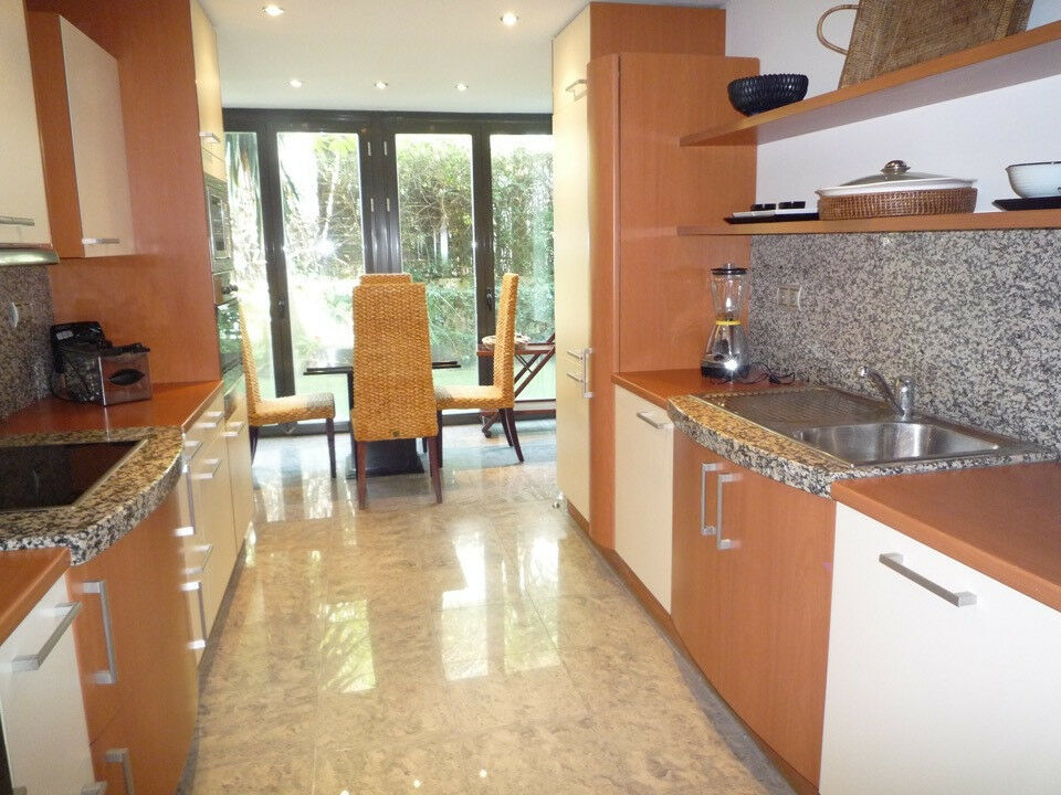 Ground Floor Apartment Los Monteros Málaga - image 6