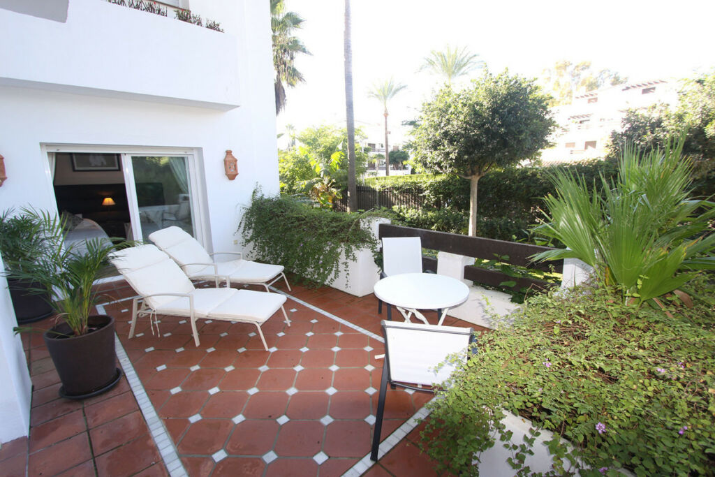 Ground Floor Apartment Marbella Málaga - image 6
