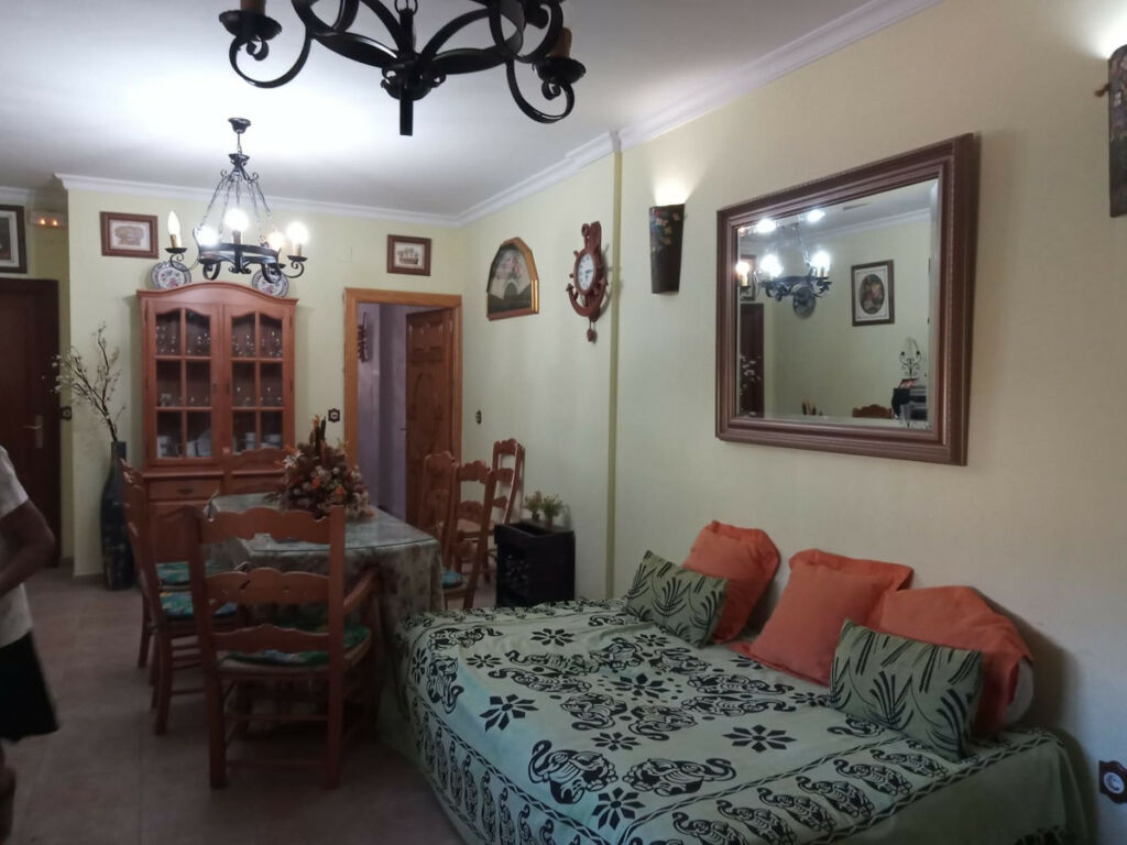 Detached Villa Riogordo Málaga - image 13