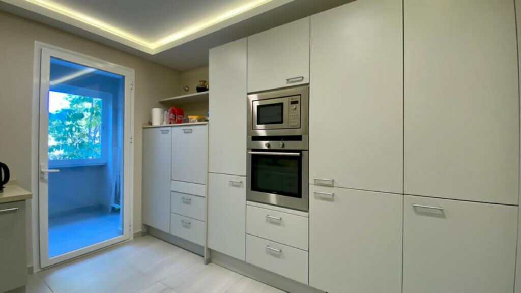 Top Floor Apartment Estepona Málaga - image 18