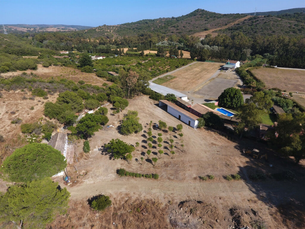 Land San Martín de Tesorillo Cádiz - image 2