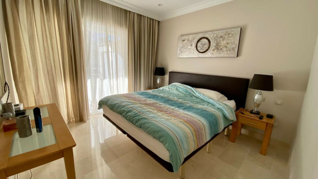 Top Floor Apartment Estepona Málaga - image 20