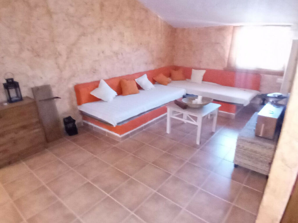 Detached Villa Riogordo Málaga - image 25