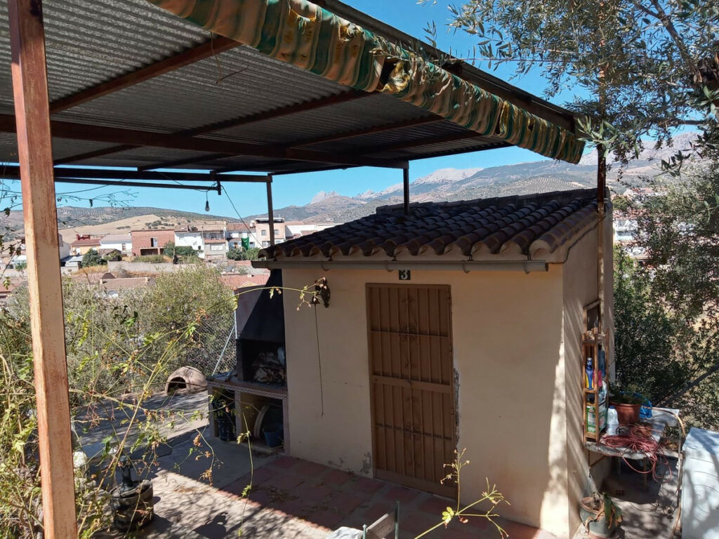 Detached Villa Riogordo Málaga - image 48