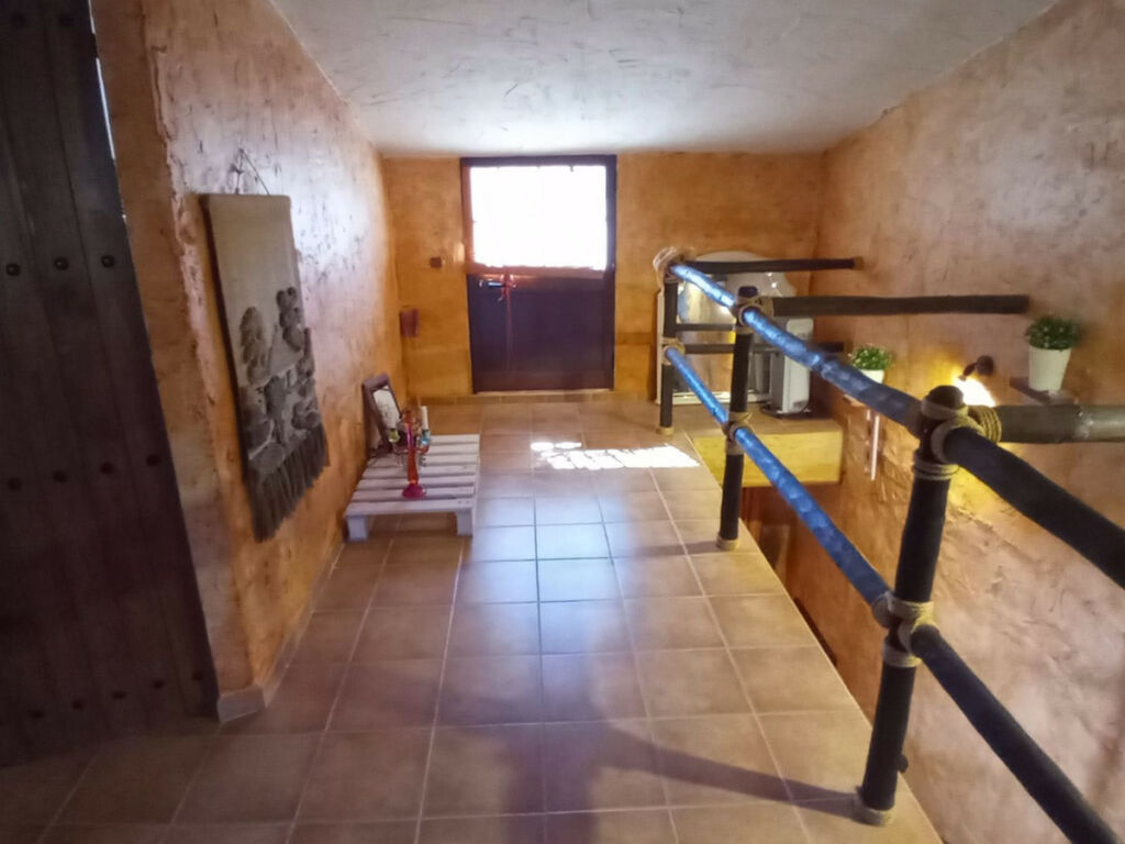 Detached Villa Riogordo Málaga - image 52