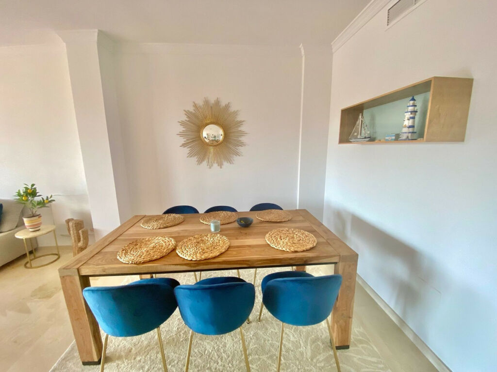 Middle Floor Apartment Elviria Málaga - image 17