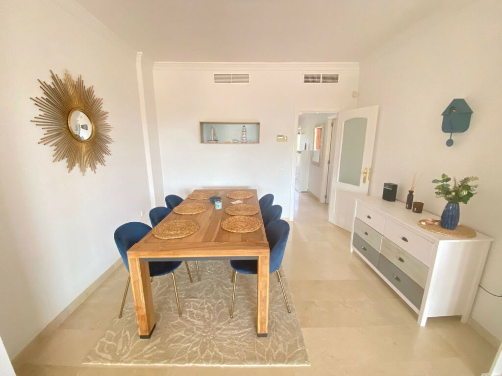 Middle Floor Apartment Elviria Málaga - image 18