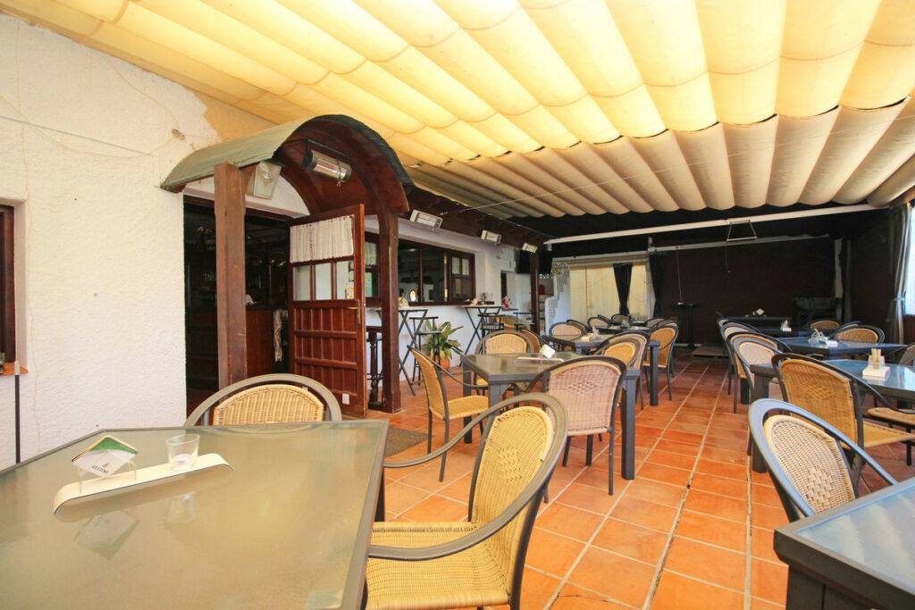 Bar Marbesa Málaga - image 21