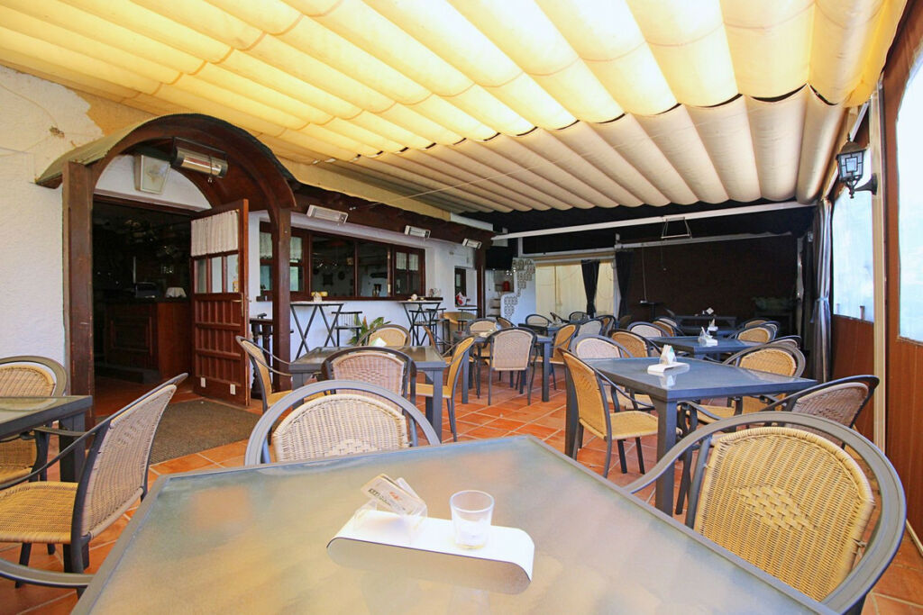Bar Marbesa Málaga - image 22