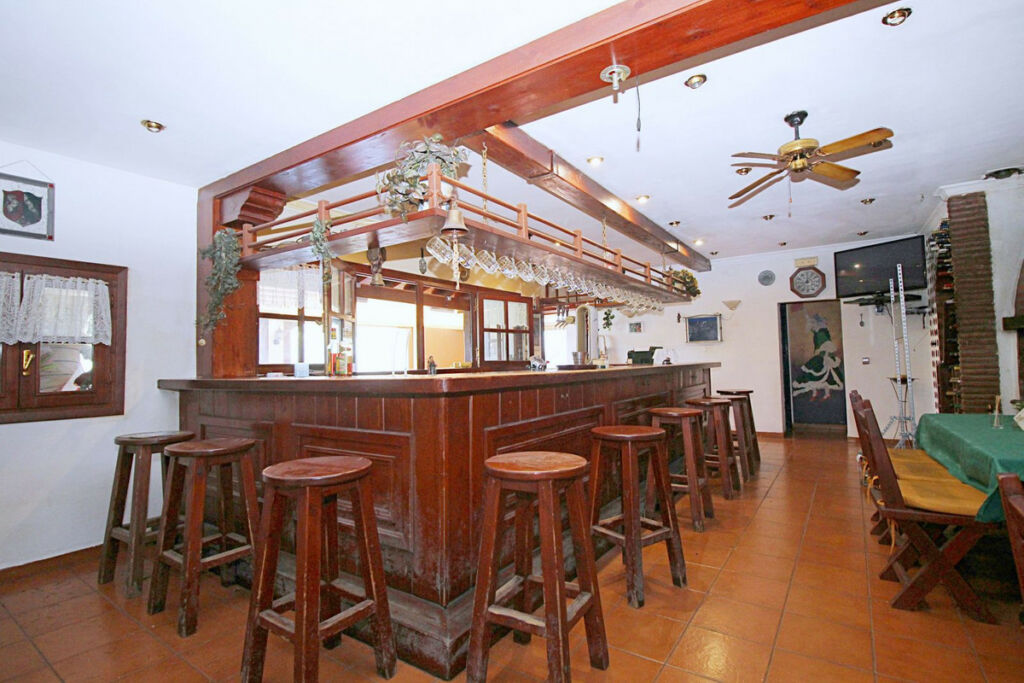Bar Marbesa Málaga - image 6