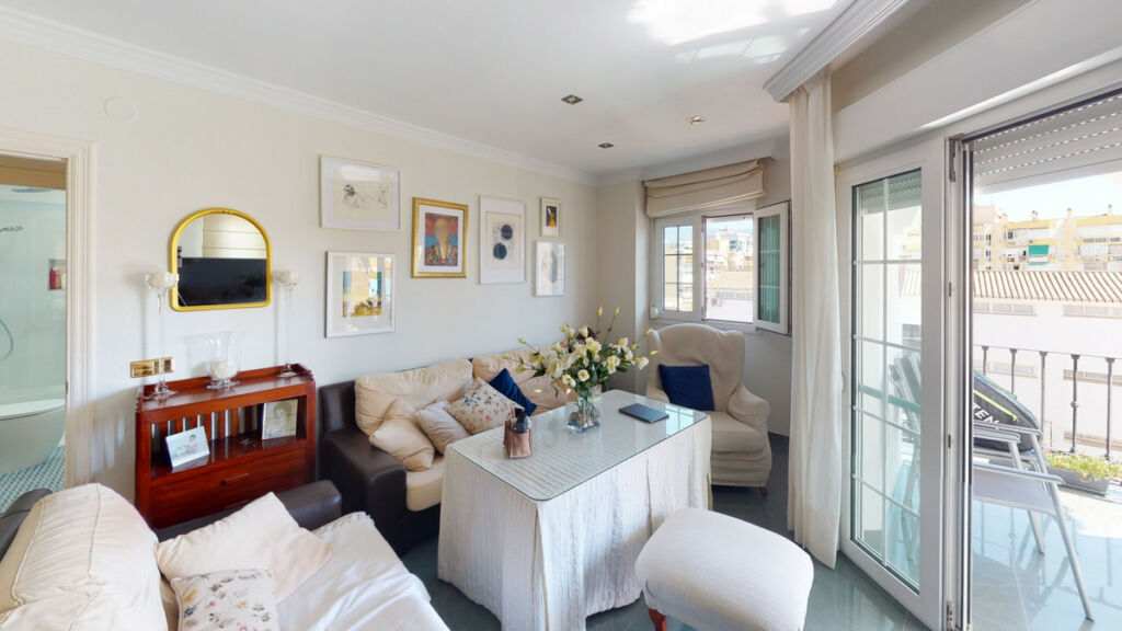 Penthouse Torre del Mar Málaga - image 10