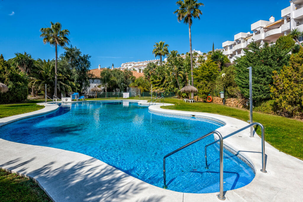 Ground Floor Apartment Calahonda Málaga - image 12