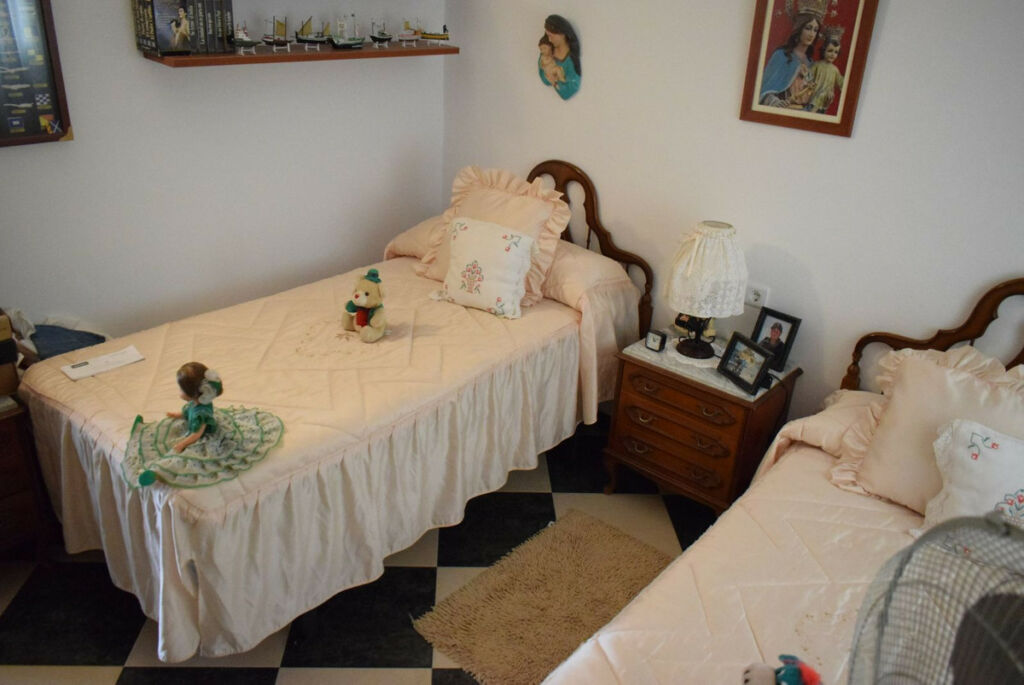 Detached Villa La Viñuela Málaga - image 13