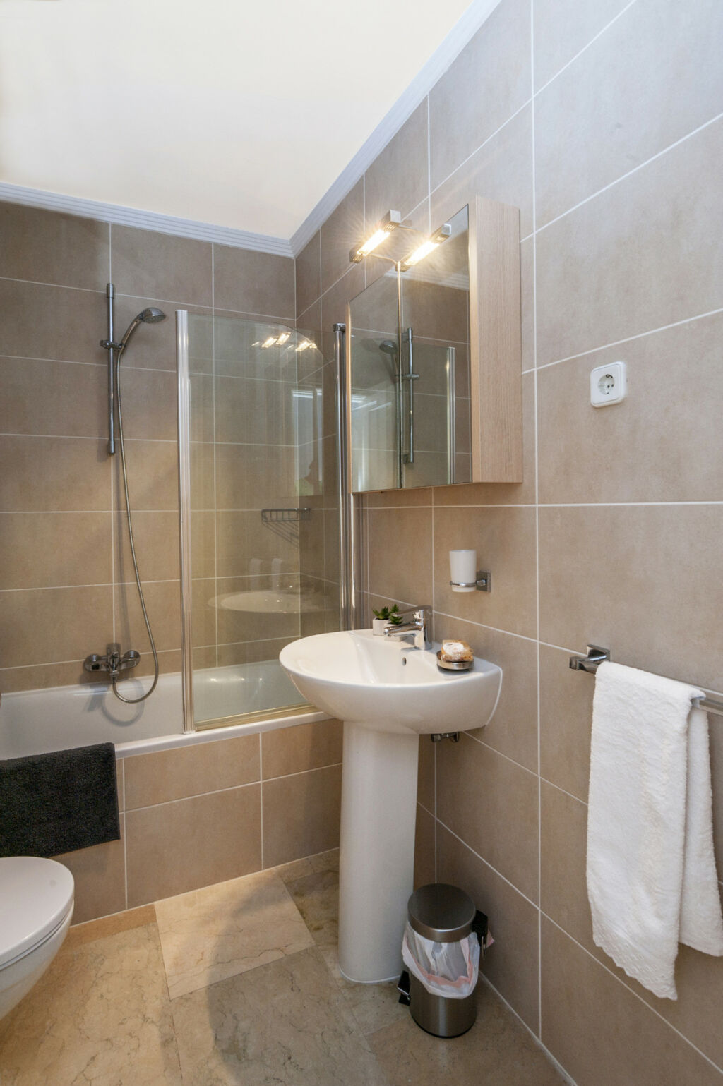 Townhouse Estepona Málaga - image 27