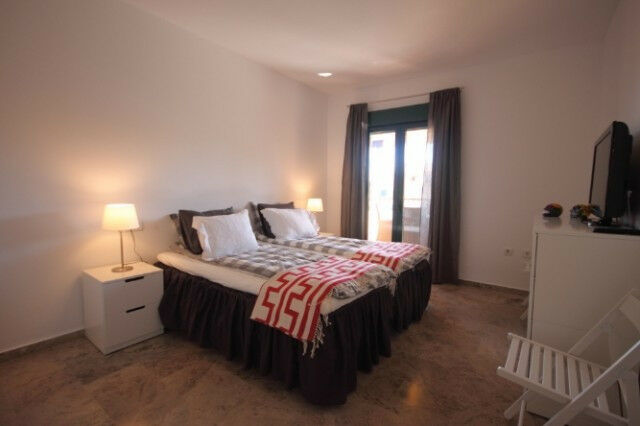 Middle Floor Apartment San Pedro de Alcántara Málaga - image 3