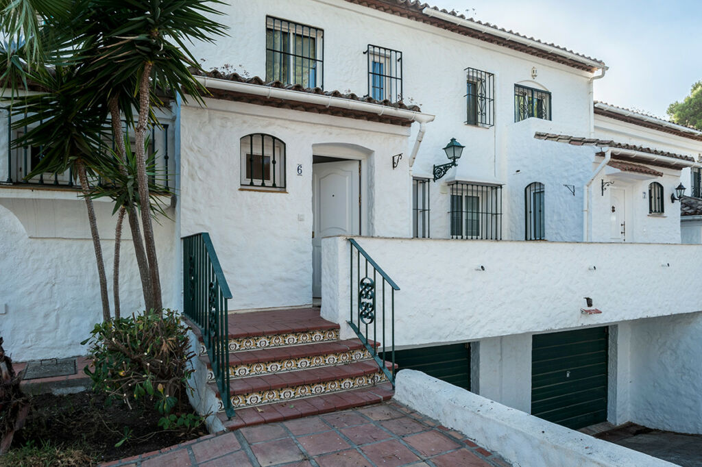 Townhouse Estepona Málaga - image 30