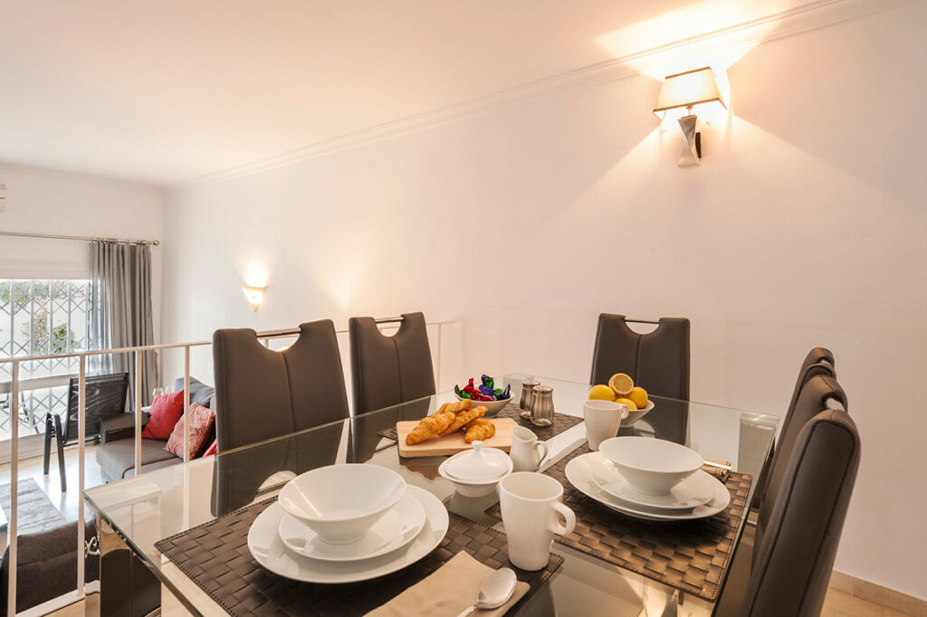 Townhouse Estepona Málaga - image 6