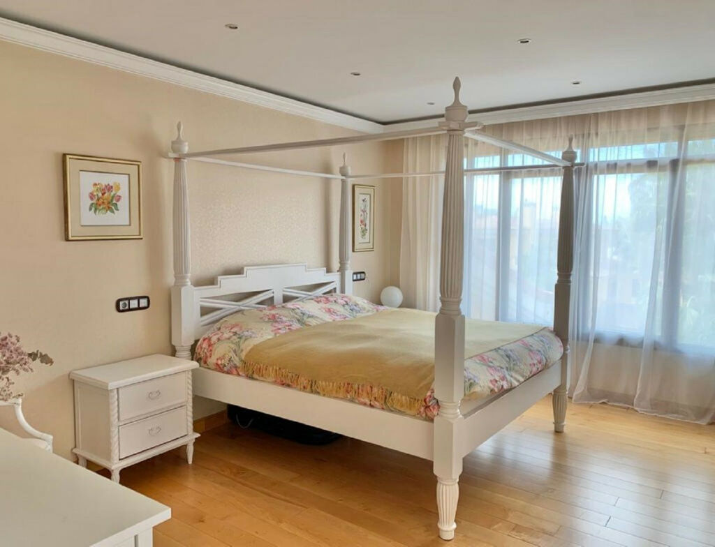 Penthouse Duplex Puerto Banús Málaga - image 10
