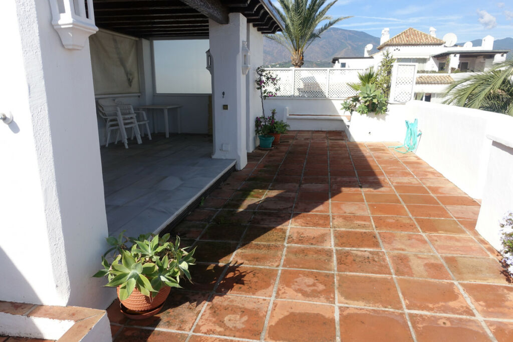 Penthouse Estepona Málaga - image 12
