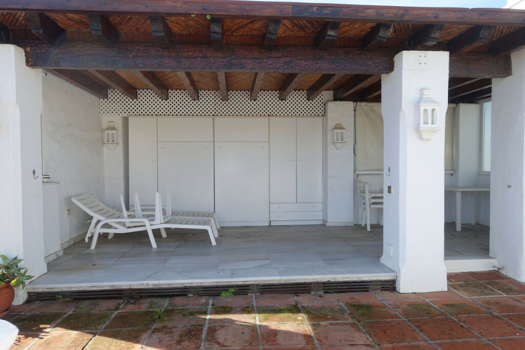 Penthouse Estepona Málaga - image 13