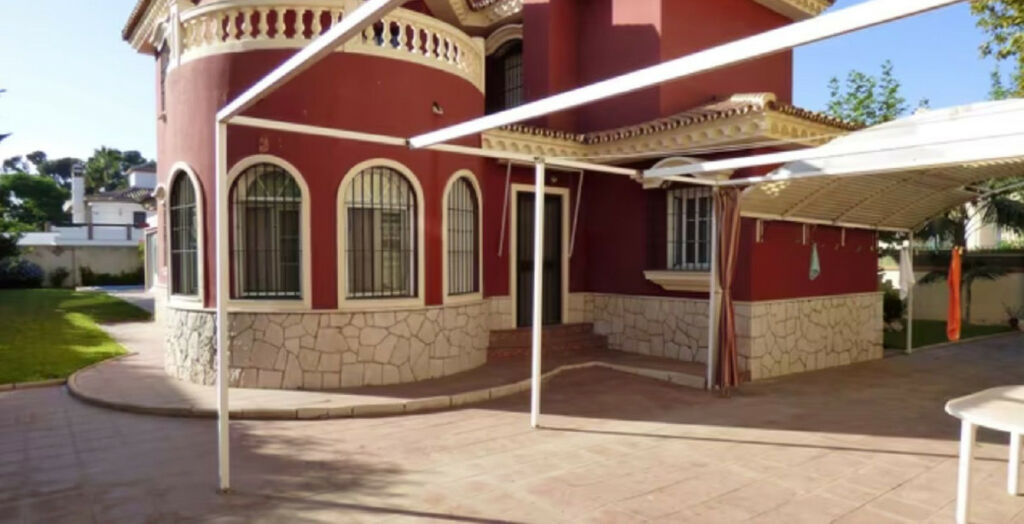 Detached Villa Málaga Málaga - image 2