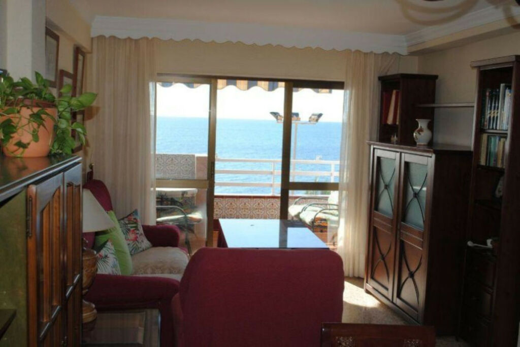 Middle Floor Apartment Rincón de la Victoria Málaga - image 2