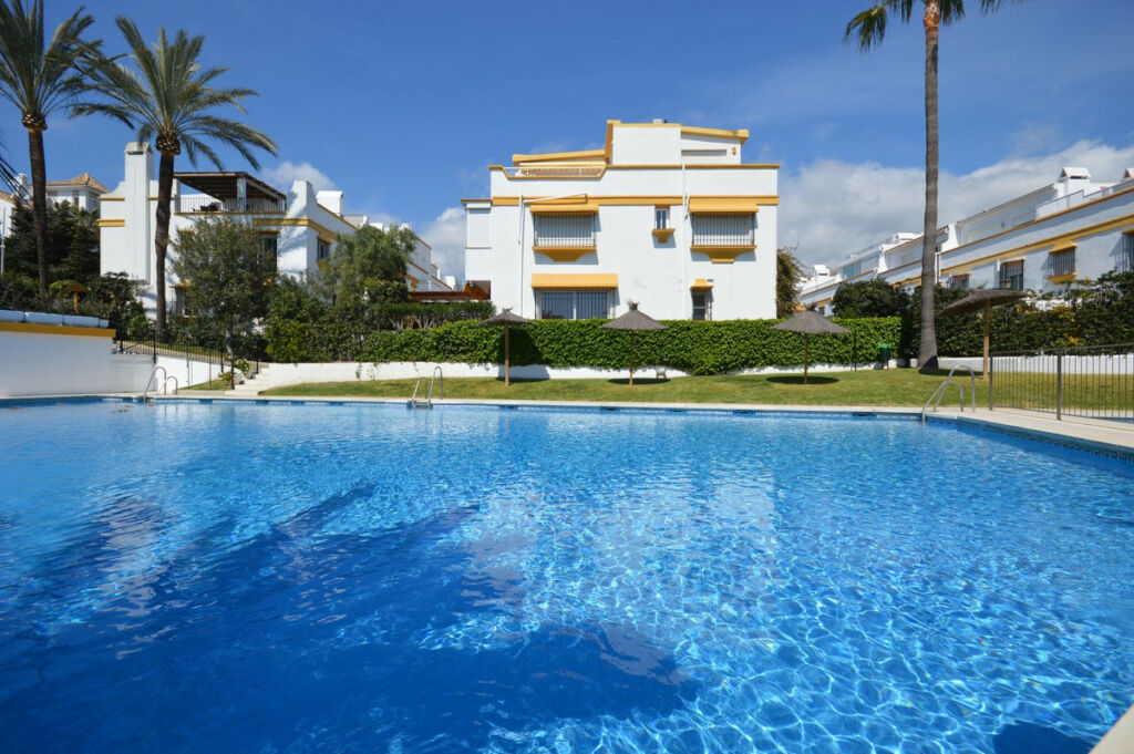 Semi-Detached House Marbella Málaga - image 5