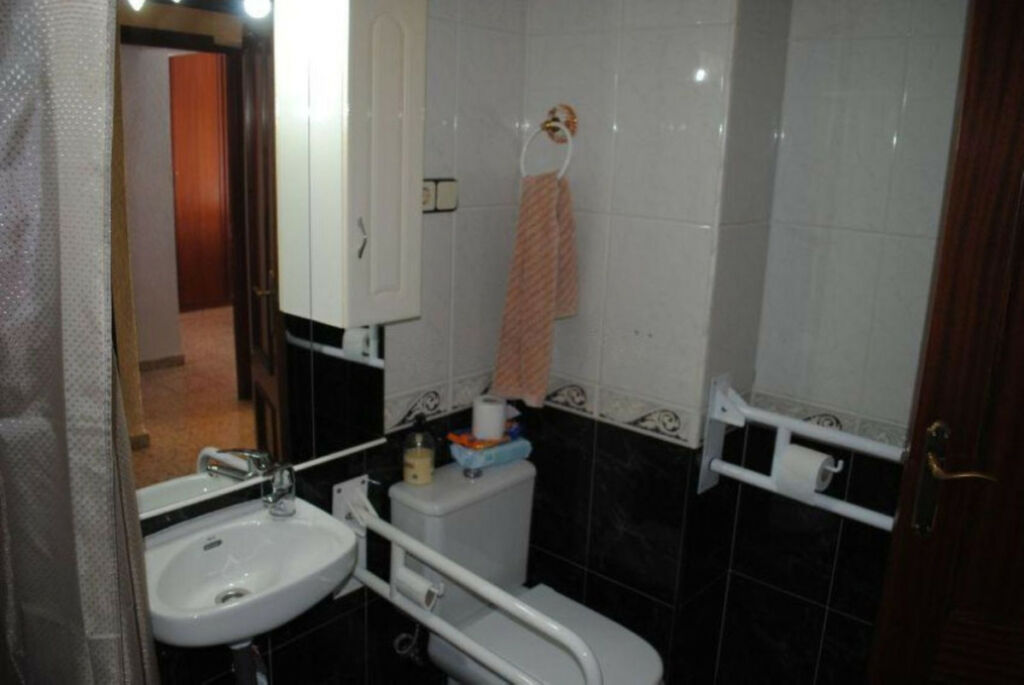 Middle Floor Apartment Rincón de la Victoria Málaga - image 8